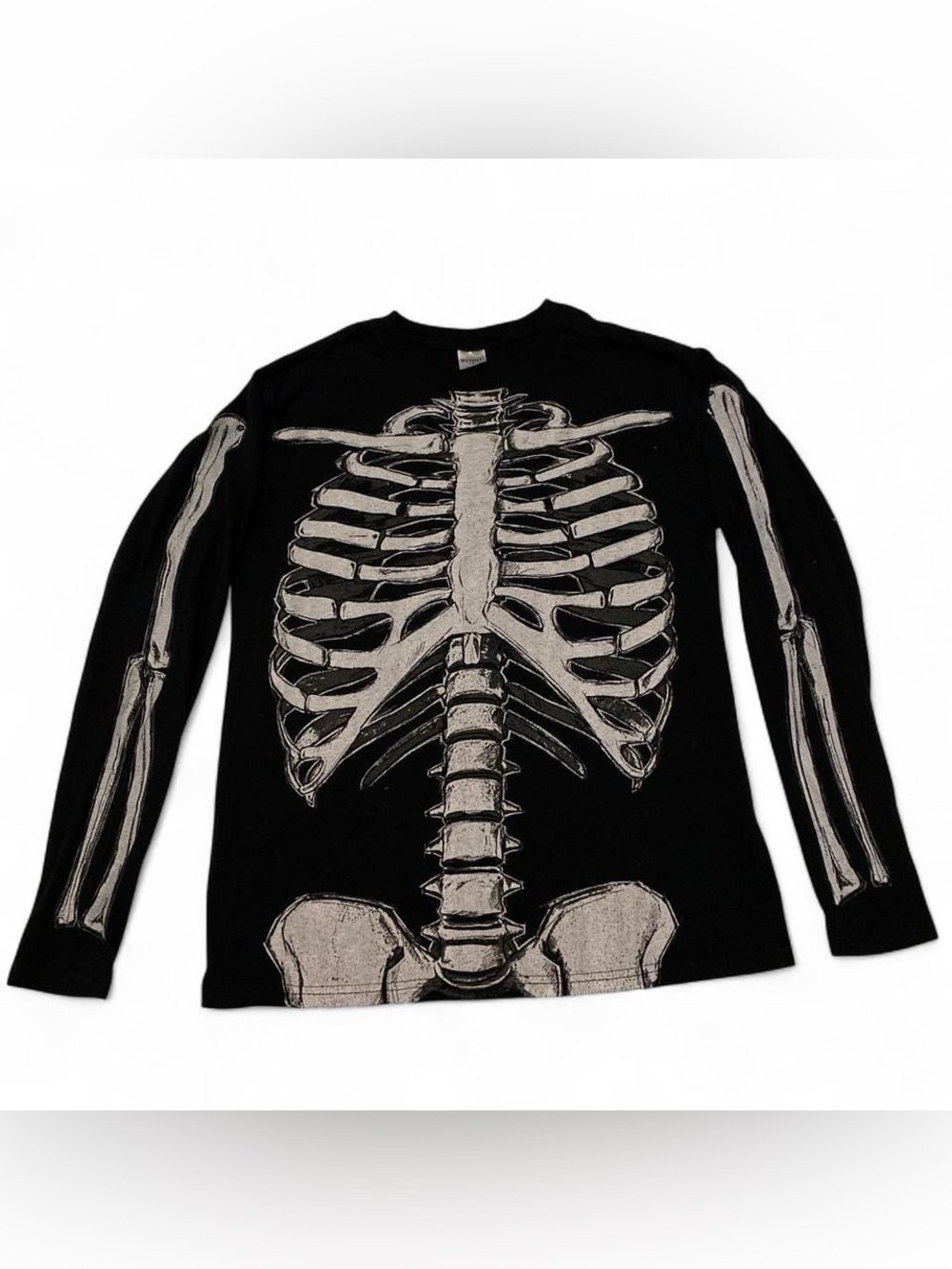 Black Skeleton Graphic Long-Sleeve Shirt